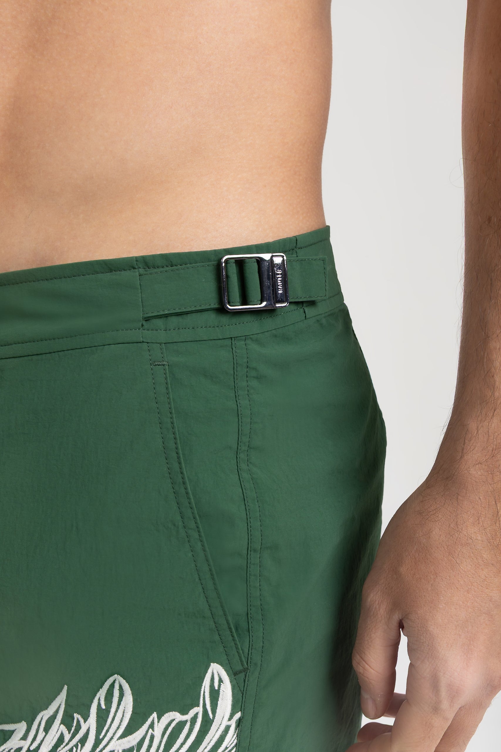 RAUTER MID CORALS — EMBROIDERY