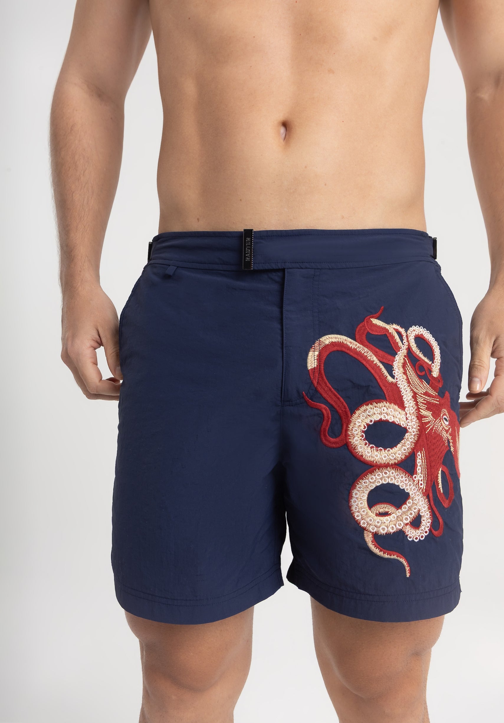 RAUTER MID OCTOPUS — EMBROIDERY